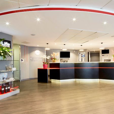 Hotel Inn Paris Nord Porte De Saint Ouen Kültér fotó