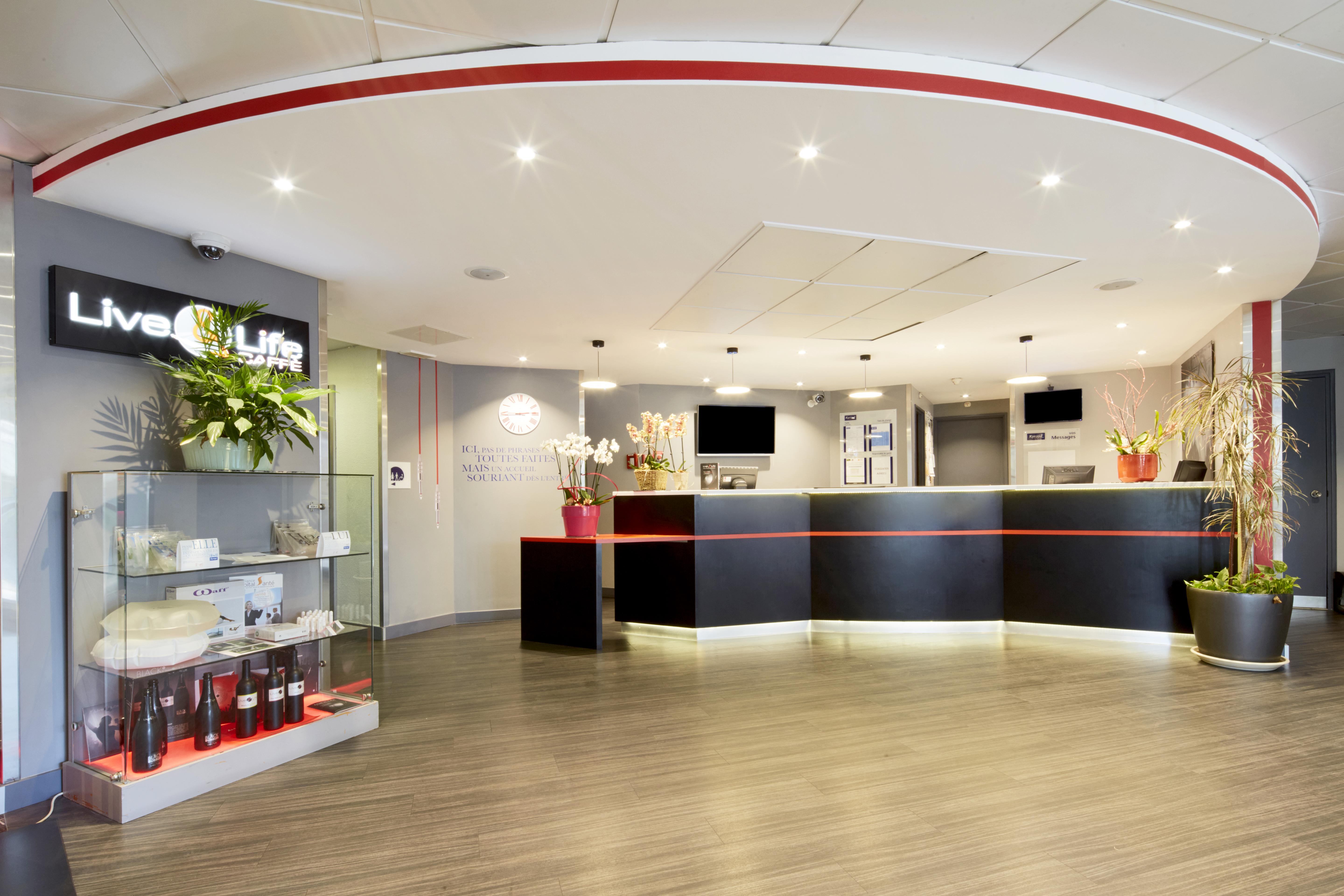 Hotel Inn Paris Nord Porte De Saint Ouen Kültér fotó
