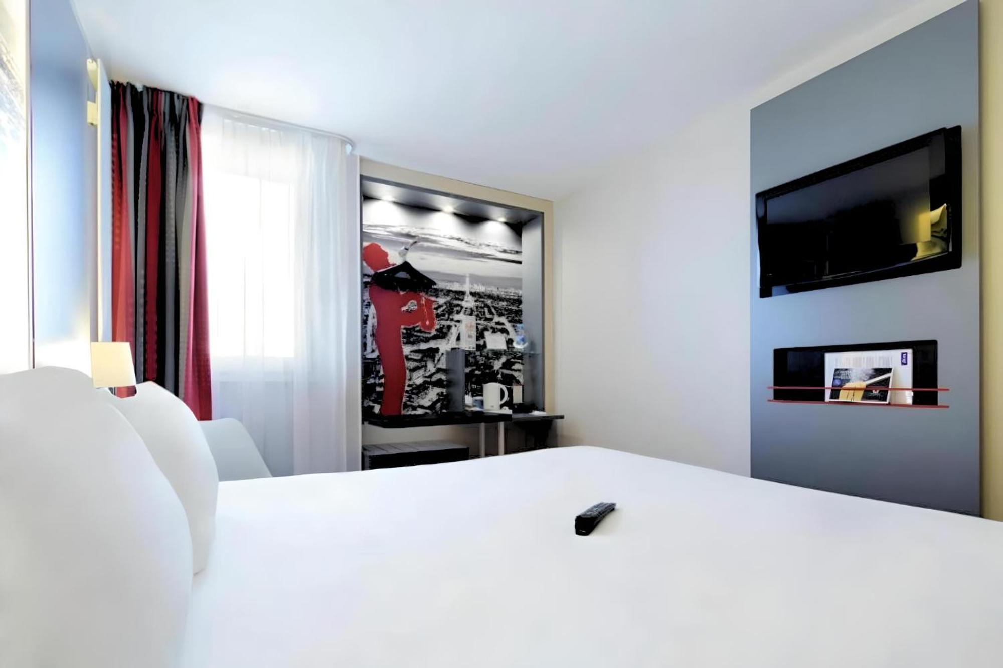 Hotel Inn Paris Nord Porte De Saint Ouen Kültér fotó
